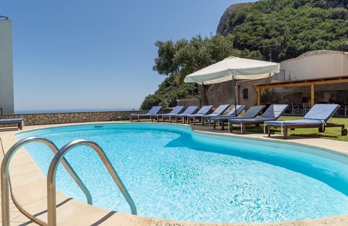 Nerano Apartment | Apartment Marte with Sea View and Pool