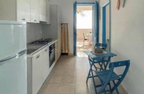 Torre Pali Apartment | Apartment 'Mediterranea - Sussurro Del Mare' with Sea View, Wi-Fi and Air Conditioning