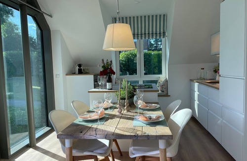 Eckernfoerde Apartment | Apartment 'Meerzeit' with Sea View, Balcony and Wi-Fi