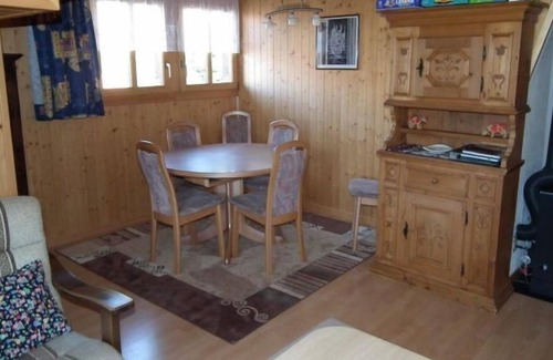 Saanen Apartment | Apartment Meieli in Saanen - 4 persons, 2 bedrooms