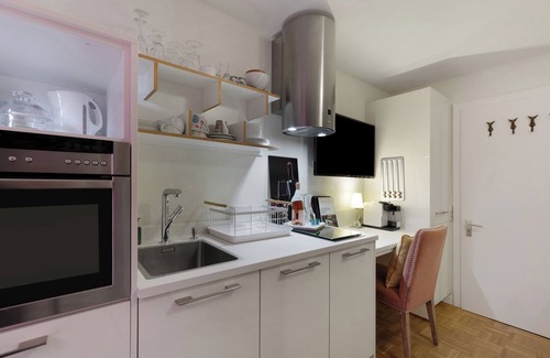 Hoechenschwand Apartment | Apartment 'Mini Suite' with Mountain View, Private Terrace and Wi-Fi