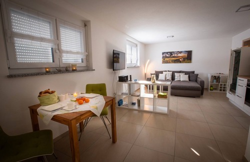 Hoechenschwand Apartment | Apartment 'Moorblick' with Private Terrace, Private Garden and Wi-Fi