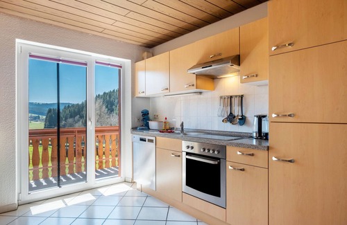 Langenordnach Apartment | Apartment 'Morgensonne' with Shared Terrace, Shared Garden and Wi-Fi