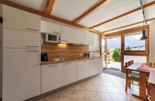 Resia Apartment | Apartment 'Mühlanderhof Apt Klopairspitze' with Shared Terrace and Wi-Fi