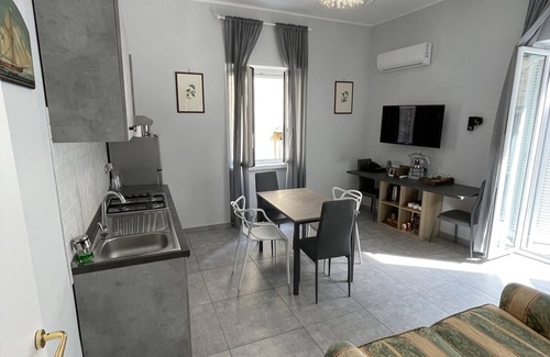 Quartieri Spagnoli Apartment | Apartment naples center House D10S Spanish quarters