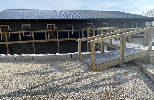 St. Robert Apartment | Apartment Near Fort Leonard Wood!