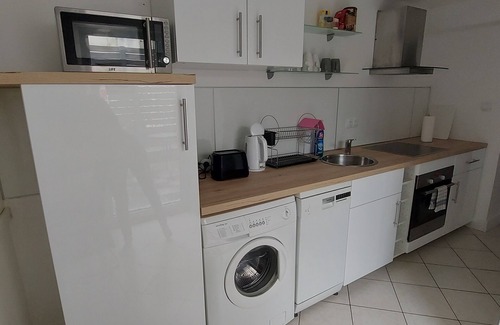 Region Hannover District Apartment | Apartment near Lesch
