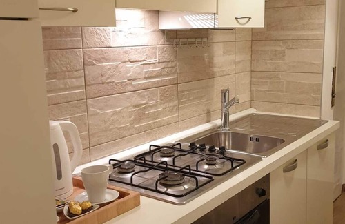 Baranzate Apartment | Apartment near Rho Fiera, MIND, Galeazzi and Sacco