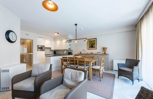 Koksijde-Bad Apartment | Apartment near seawall with sea view