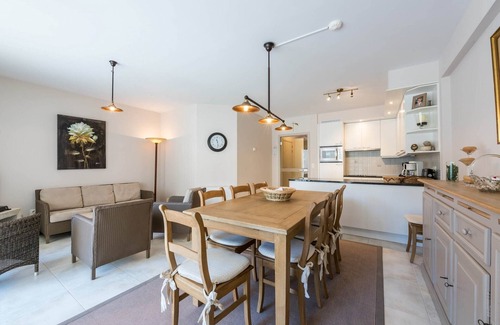 Koksijde-Bad Apartment | Apartment near seawall with sea view