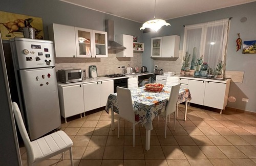 Porticello Apartment | Apartment near the sea