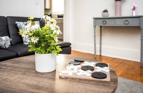 Rochester Apartment | Apartment Near UofR, Strong, Airport and DWTN
