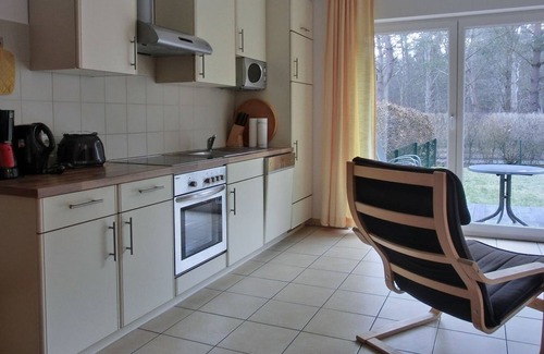 Gelbensande Apartment | Apartment NH11 - 3-room apartment with 2 floors, 2 bedrooms in a quiet location for 6 people. with WiFi