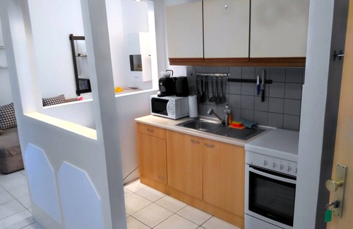 Funfhaus Apartment | Apartment No. 11 in Vienna near Schönbrunn/Westbahnhof | Keyless Check-In