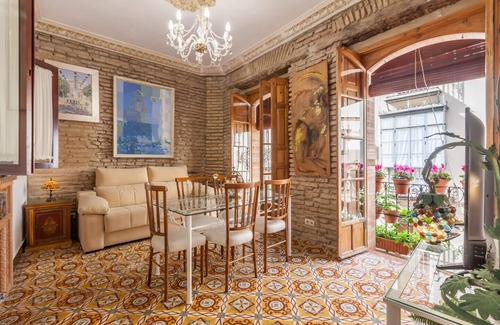 El Arenal Apartment | Apartment Nº2 PuraSevilla. Traditional Charm in the Center of Seville
