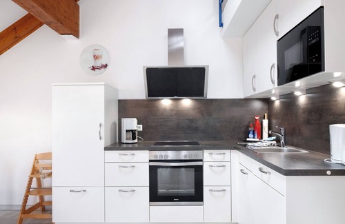 Titisee-Neustadt Apartment | Apartment 'Nr 16' with Balcony and Wi-Fi