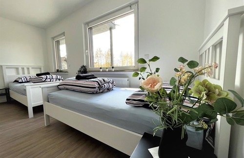 Bergisch Gladbach Apartment | Apartment Oberkülheim GL6-UG with terrace