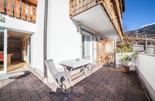 Rifiano Apartment | Apartment "Oberegghof Laugen" with Mountain View and Wi-Fi