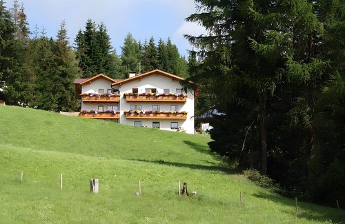 Maranza Apartment | Apartment 'Obermüllerhof 1' with Mountain View, Shared Garden and Wi-Fi