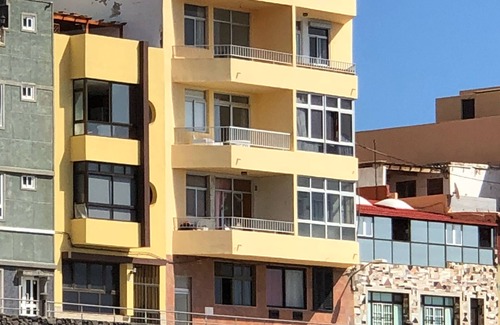 La Garita Apartment | Apartment on the beach front