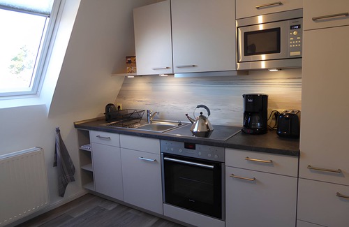 Stickenbuttel Apartment | Apartment 'On the 1st Floor' with Shared Terrace, Shared Garden and Wi-Fi