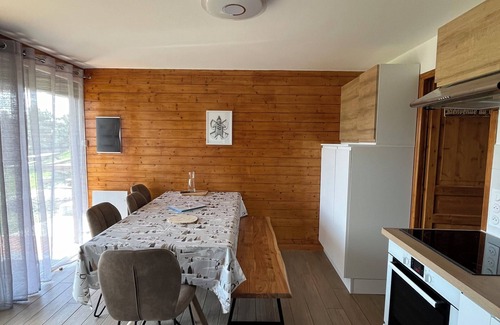 Les Angles Apartment | Apartment on the ground floor with terrace. Nice view.100m from the slopes.Quiet
