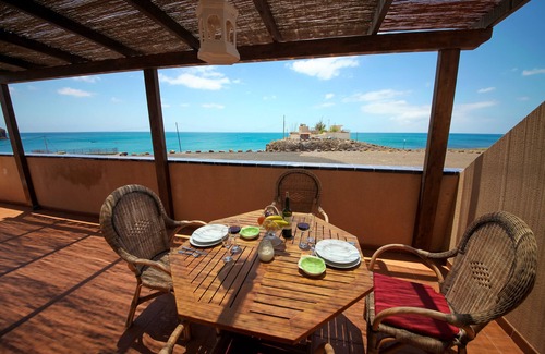 La Lajita Apartment | Apartment on the seafront in a small fishing village