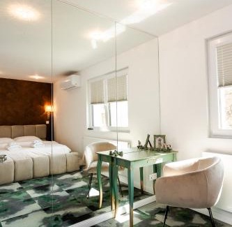 Bistrita Apartment | Apartment Onyx Carolyne