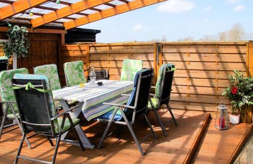 Cuxhaven Apartment | Apartment Osterende-2 by Interhome