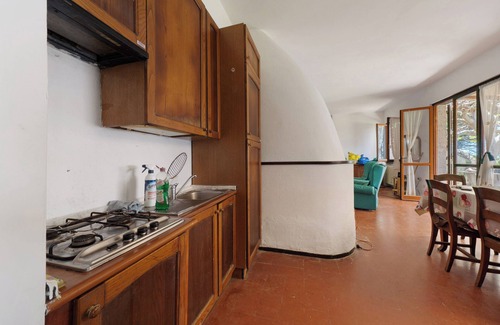 Moneglia Apartment | Apartment 'Paola' with Sea View, Private Garden and Air Conditioning