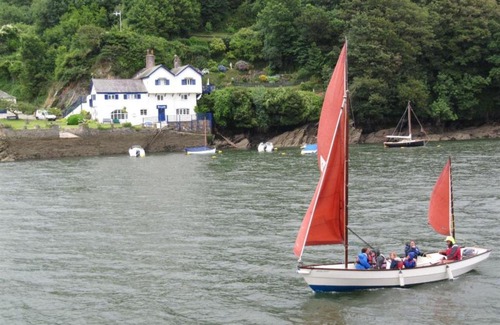 Fowey Apartment | Apartment Passage Street by Interhome