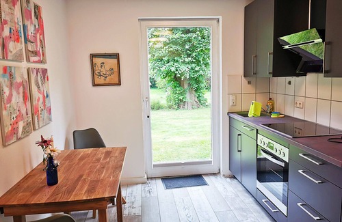 Norderbrarup Condo | Apartment "PASTORATSGARTEN SCHLEI": Relax and enjoy
