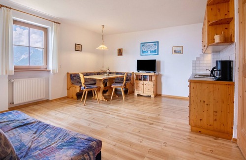 Sluderno Apartment | Apartment 'Patztauhof Tschavalatsch' with Mountain View, Shared Garden and Wi-Fi