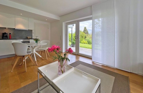 Kappel Apartment | Apartment 'Peterberg 22, 45qm' with Mountain View, Private Terrace and Wi-Fi