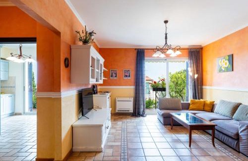 Pineland Apartment | Apartment Pineland app Garden by Interhome