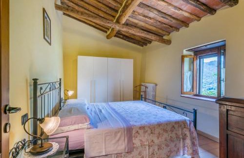 Aramo Apartment | Apartment Poggetto 2 by Interhome