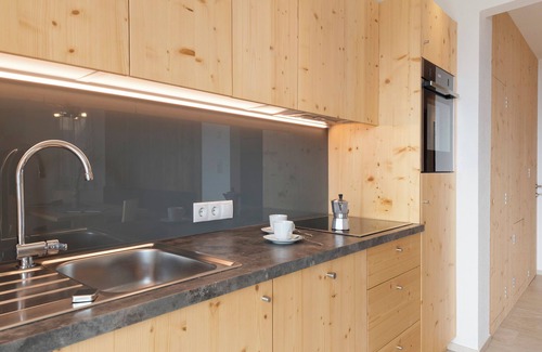 San Lorenzo di Sebato Apartment | Apartment 'Prielerhof Sunrise' with Mountain View, Private Terrace and Wi-Fi