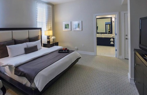 Doral Apartment | Apartment Provident Doral at The Blue-4 by Interhome