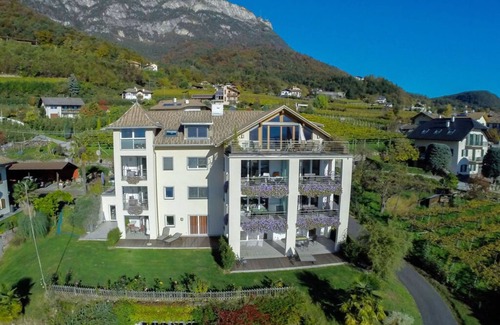Caldaro Sulla Strada del Vino Apartment | Apartment Prunarhof - Golden Delicious