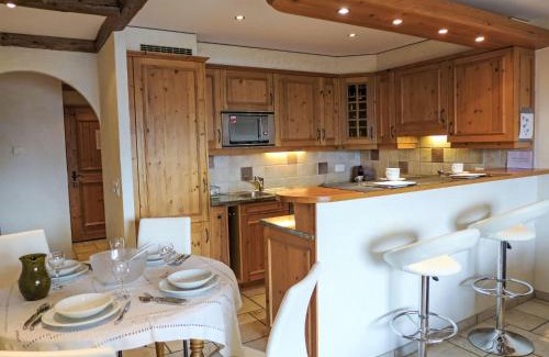 Montana Apartment | Apartment Résidence Le Chalet 5 by Interhome
