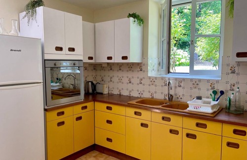 Cublac Apartment | Apartment 'Relaxing Family Retreat' with Mountain View, Private Garden and Wi-Fi