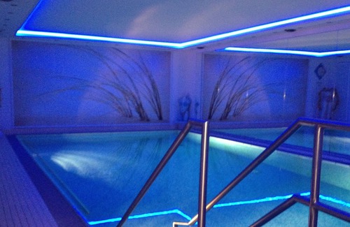 Bad Salzuflen Apartment | Apartment residence at the Kurpark (app. 31) swimming pool / sauna