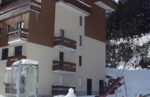 Le Pleynet Apartment | Apartment residence les séracs 1