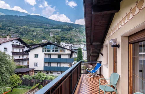 Silandro Apartment | Apartment 'Residence Schnatzhof D13' with Mountain View, Shared Pool and Wi-Fi