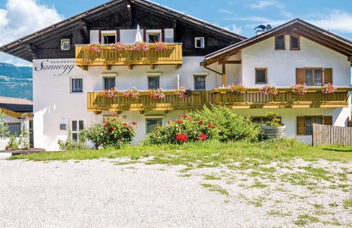 Lana Apartment | Apartment 'Residence Sonnegg 3' with Mountain View, Shared Pool and Wi-Fi