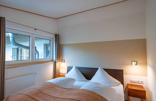 Jungholz Apartment | Apartment 'Reuterwanne' with Mountain View, Private Terrace and Wi-Fi