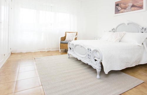 Muros Apartment | Apartment Rio Maior with Terrace