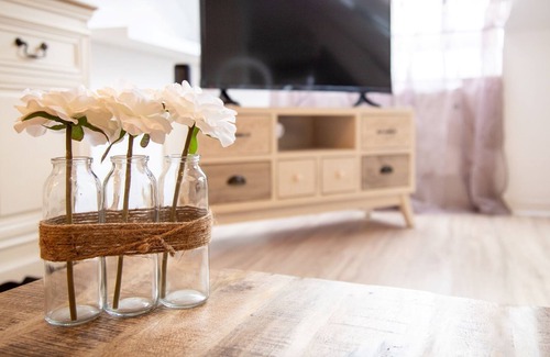 Epernay Apartment | Apartment-Romantic-Ensuite with Jet bath