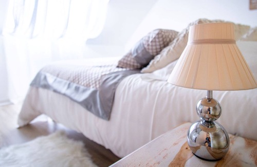 Epernay Apartment | Apartment-Romantic-Ensuite with Jet bath