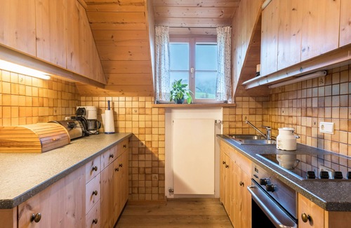 Renon Apartment | Apartment 'Ronacherhof Ringelblume' with Shared Garden and Wi-Fi